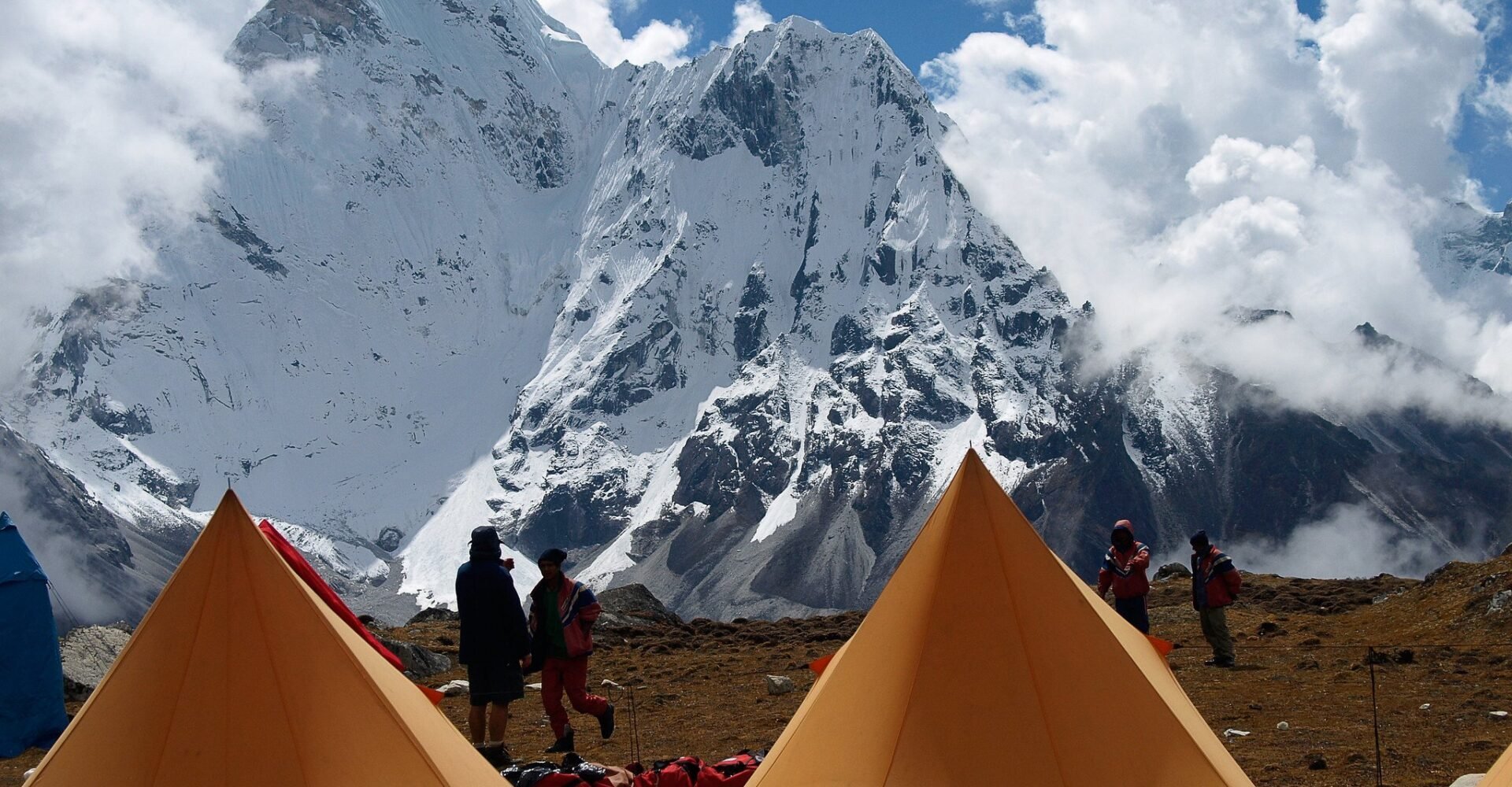 Four Season Trekking in Nepal